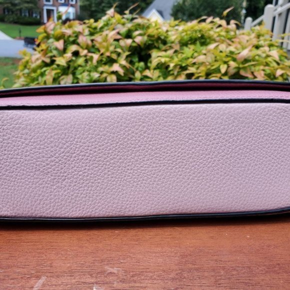 Authentic Coach Rose Jes Messenger Bag - Picture 4 of 9